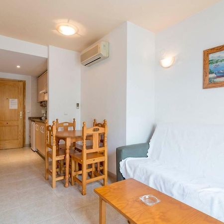 Apartamentos Vicenta Carihuela By Playa Miguel Torremolinos Exteriér fotografie