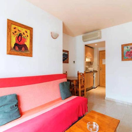 Apartamentos Vicenta Carihuela By Playa Miguel Torremolinos Exteriér fotografie