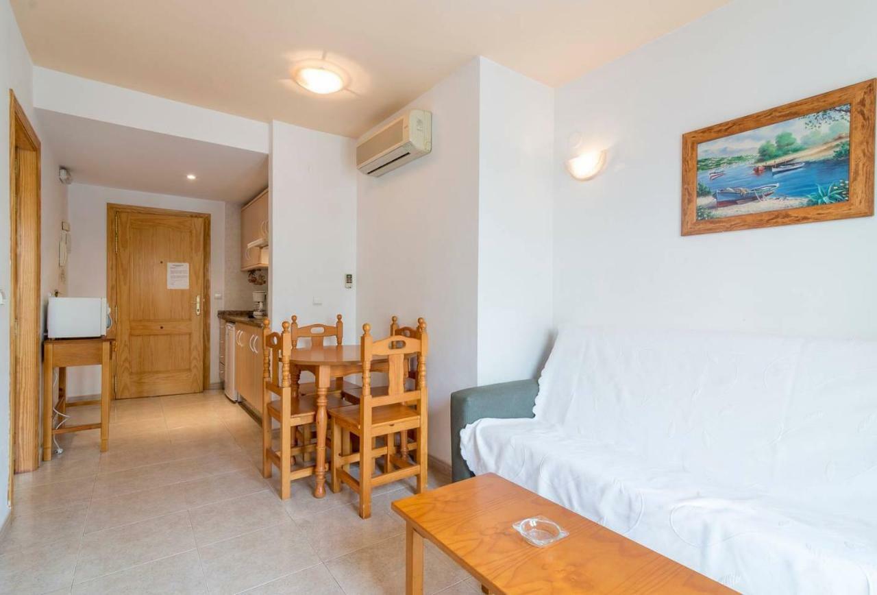 Apartamentos Vicenta Carihuela By Playa Miguel Torremolinos Exteriér fotografie