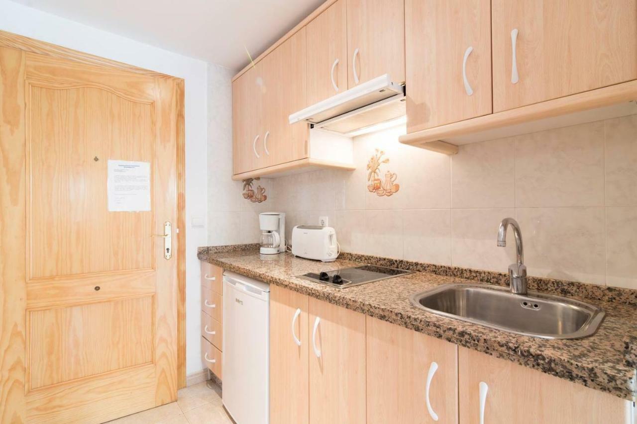 Apartamentos Vicenta Carihuela By Playa Miguel Torremolinos Exteriér fotografie